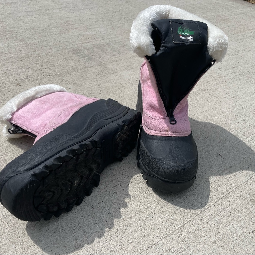 Itasca Black and Pink Winter Boots